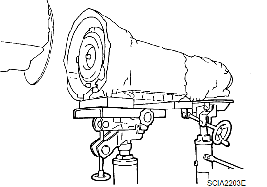 как снять акпп INFINITI QX80